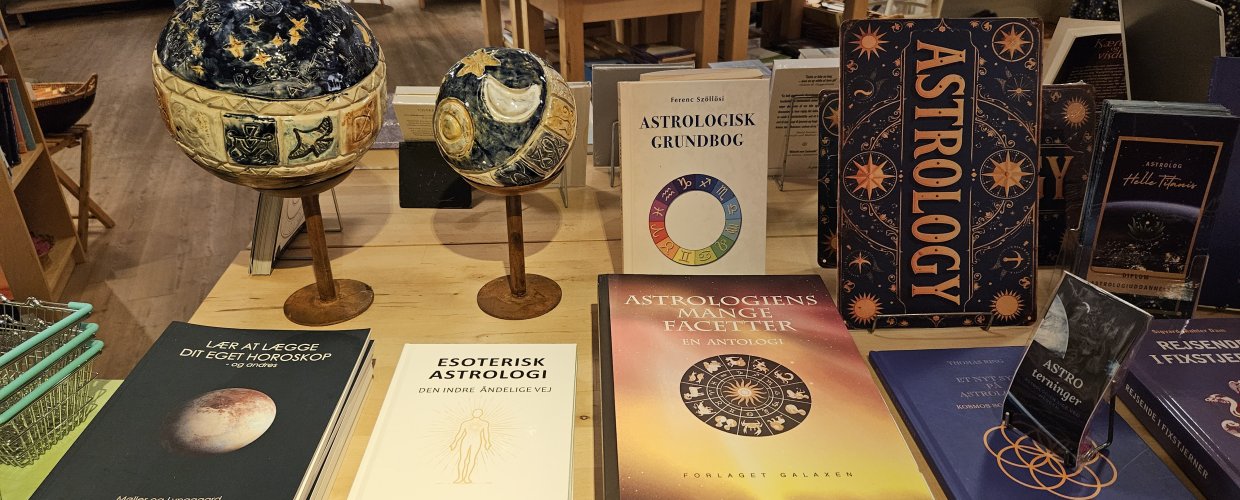 Astrologibøger