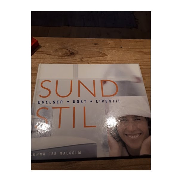 Malcolm, Lorna Lee: Sund stil