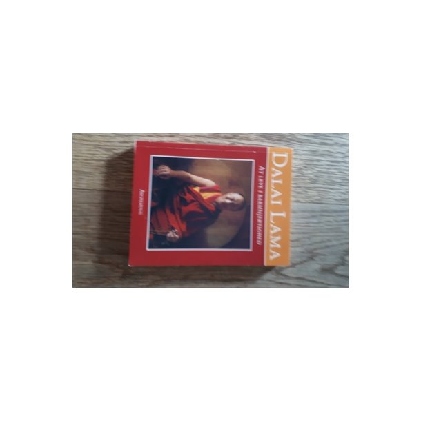 Dalai Lama: At leve i barmhjertighed - (BRUGT - VELHOLDT) 