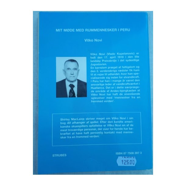 Novi, Vitko: Mit mde med rummennesker i Peru